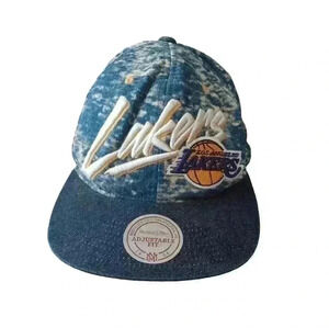 Mitchell & Ness Unisex Lakers Adjustable Throwback Bleach Dye Hat